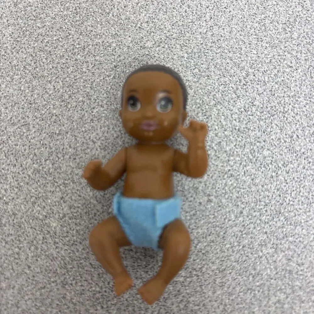 Barbie Skipper Babysitter Nursery Babies Lot of 4 Dolls, Blonde, Brunette, 2 AA
